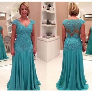 2021 Turquoise Lace Mother Of The Bride Dresses Chiffon Mermaid Moms V-Neck Cap Sleeve Applique Formal Evening Gowns Hot Selling