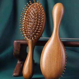 Massage Air Cushion Comb Sandalwood Anti-Static Detangling Scraping Hair Brush For Long Thick Curly Hair Styling Tool 240411
