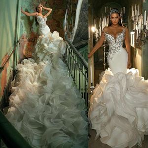 Wedding Arabic Abites Wedding Sirence Sier Crystal Crystal Perline Ruffles Capel Train a livello più abiti da sposa da sposa Robe De Mariee