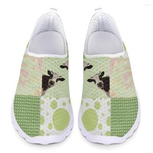 Sapatos casuais vaca impressão de animais de verão feminino para mulheres 2024 tênis leves tênis escorregam sapatos de calçados de calçados de calçados