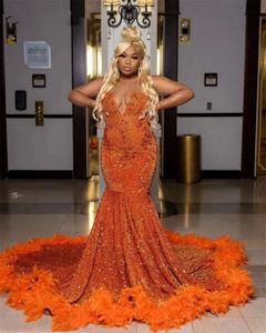 Ny ankomst orange sjöjungfrun prom klänning 2023 Sparkly pärlor kristallfjädrar paljetter lyxfödelsefest klänning de bal