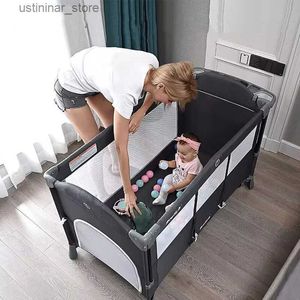 Baby Cribs Folding Baby Crib Rocking Chair Baby Cot with Diaper Table Cradle Rocker Kid Game Bunk Bed Travel Bedroom Möbler för 0-6 år L416