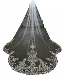 3M LG Katedrallängd Vit elfenben Brudslöjor med applikationer i lager LG Bröllopslöjor Vestido de Noiva Lgo Wedding Veil B7io#