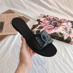 Ihålig designer tofflor bokstäver lyxiga luxe claquette för kvinnors damer sommar avslappnade glider skjutningar sandaler kvinna mules sandles strandskor