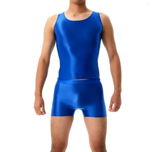 Bras Setleri Erkekler Parlak iç çamaşırı kıyafeti kolsuz yuvarlak boyun tank üstü Yoga Spor Yüzme Eğitimi için Katı Orta Bel Şort