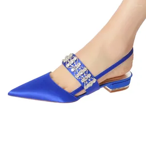 Sıradan Ayakkabı Bling Lady Smeded Toe Saten Gece Elbise Daireler Kristal Kesilmiş Kayış Plaj Bahçesi Düğün Gelin Tatlı ile Slingback