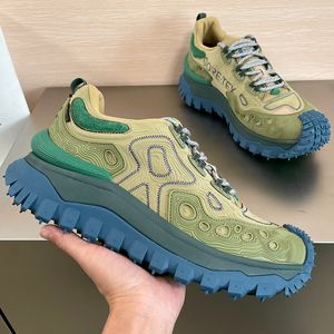 Herrendesigner Outdoor Trekkingschuhe Frauen wasserdichte neue hochwertige Wanderschuhe Langlebige Lederklettern Walking-Sneaker Größe 35-46 mit gummidickem Sohle