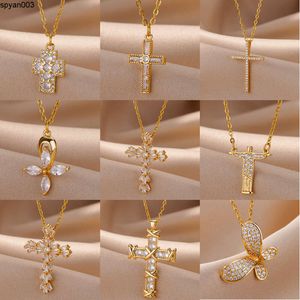 New Light Luxury and Unique Necklace with Zircon Pendant