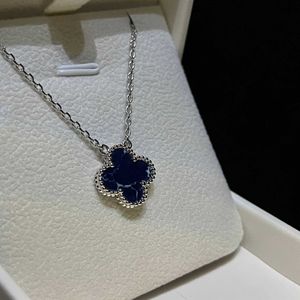 デザイナーvan New Blue Pi de Shi Four Leaf Grass Necklace Bracelet Ten Flower