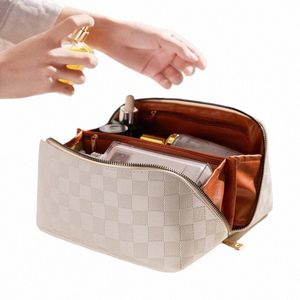Bolsa de travesseiro Organizador de produtos de higiene pessoal Armazenamento de xadrez feminino de fêmea maquiagem PU