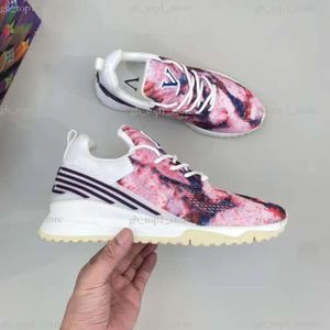 Lvse Designer Lvse Louisvutton Sneaker Casual Tie Process Process Low Platform Buty Męskie damskie para siłowni na zewnątrz Running Zapatos Butball But z pudełkiem 2636