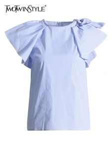 Twotwinstyle randiga skjortor för kvinnor rund hals kort ärm ruffles lapptäcke bow casual löst blus kvinnlig sommarmode 240409