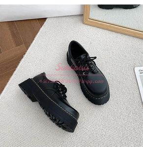 Casual Shoes Big Toe Thick Soled High Rise Small Leather for Women 2024 Fashion Retro British Style Student Strap JK Single