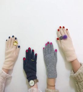 Fem fingrar handskar japanska kvinnor roliga nagelmönster broderier vinter varmt tjockare faux ull cykling som driver fast färg mantens5026759