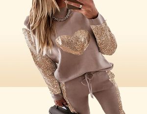Designer Women Tracksuits Khaki Love Sequins Casual Sport Suit Round Neck Long Sleeve Hoodies Topspants Two Piece Set Outfits Plu4665827