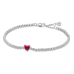IN STOCK 925 Stering Silver Bracelet Red Sparkling Heart Tennis fit European Charms for Women Anniversary Wedding Gift 240416