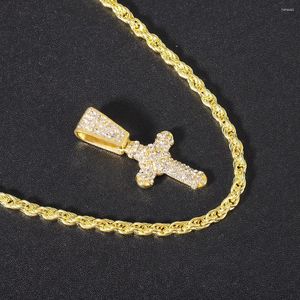 Pendant Necklaces Iced Out Cross Classic Street Style With 4mm Wide Rope Chain For Daily Decor Men Women