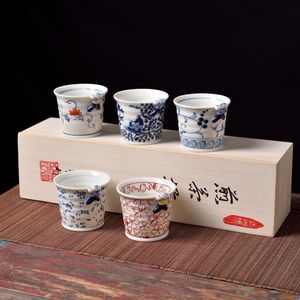 Kaffe- och tekoppar Set 5-stycken Japan Hand Made Five Guest Cup Gift Box Festival Gift Japanese Te Cup Simple Manual Ceramics