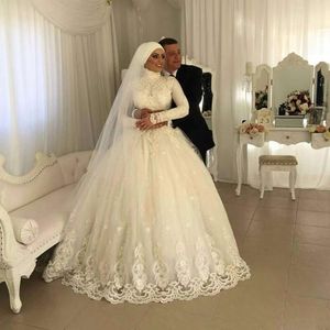 Ball Lace Classic Floral Wedding Sukienki gruszka Arabia Saudyjska Dubai Suknia ślubna Bridal Long Rleeve Księżniczka Kafan Vestidos Novia