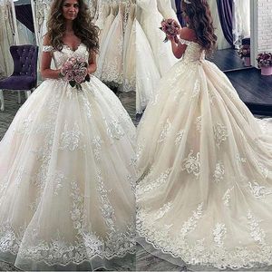 Off Plus Size Schulter Prinzessin Ball Kleider Spitze Applikzen Falten bodenlange Hochzeitskleid Brautkleid Vestido de noiva