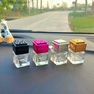 Fragrance Wholesale 8ML Car Air Freshener Elegant Glass Bottle Auto Perfume Diffuser Bottle For Essential Oils Fragrance Ornament Interior L410