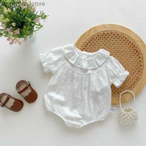 Rompers Milancel New Summer Baby Bodysuit Toddler Söta blommiga flickor Jumpsuit Infant One Piece L410