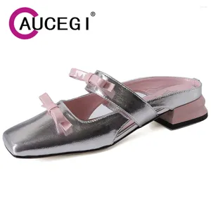 Sandaler Aucegi Summer Mixed Color Women Slipper Mules Quality Leather Square Toe Bowknot Designer Slides Thick Heels Dancing Dress Shoes