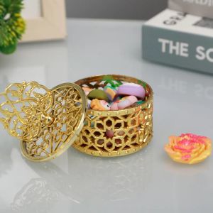 Hålig ut godisbox Treasure Chest Shape Sugar Containers Holder Gift Storage Case Wedding Party Hand Gift Candy Box 0416