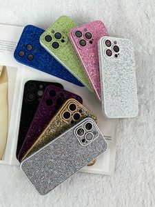 30PCS電話ケース豪華なグリッターiPhoneケースiPhone 15 15 Plus 14 Pro Max 13 12 11 BLING SPAICLING RANESTONE DIAMOND JEWELLED3Dクリスタルトライアングル