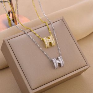 Diamond Pendant Titanium Steel Necklace Womens Color High-End Design