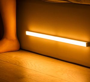 LED Gece Işık Hareket Sensörü Kablosuz USB Şarj Edilebilir 20 30 40 50cm Mutfak Dolabı Dolap Duvar Lambası1329242