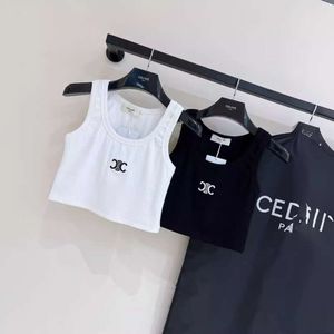 Tasarımcı CE24SS Yeni Kısa Tank Top İnce Şık Çok Yönlü Mektup Nakış