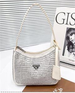 2023 Nowe modne diamentowe torebki Projektanci torba Messenger Class Crossbody Bag na ramię torebka zamka