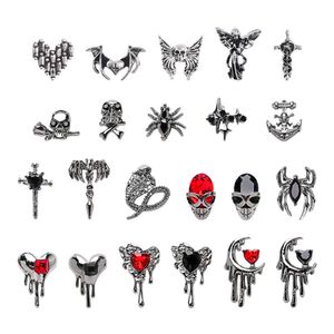 Alloy Skull unhas encantos de adesivos de halloween retro ornamentos 3d Ghost Sier Classic Jewelry Nails Art Design Manicure Acessórios