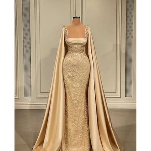 Gold New Arrival Mermaid Evening Dresses Bateau Sleeveless Capes Satin Lace Ruffles Sequins Appliques Embroidery Elegant Celebrity Prom Dress Plus Size Tailored