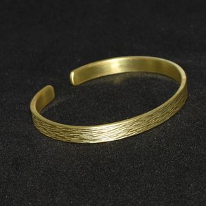 Jóias de pulseira geométrica de branqueamento brilhante de bronze para mulheres marteladas de moda simples bracelets ajustáveis Antique Girl Presente 240416