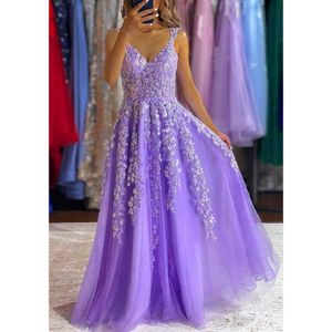 Lavender Evening Beautiful Dresses A Line Spaghetti Straps Appliques Beads Long Prom Gowns Plus Size Vestidos De Fiesta BC Ppliques