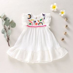 Bambini per neonati abiti in lino di cotone in cotone a manica corta delicata vestito da ricamo bianco swick abito per il tempo libero estate 240416