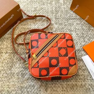 Schachbrett Gitter Schach Messenger Bag Designer -Umhängetaschen für Männer Frauen echte Leder -Crossbody -Tasche Reißverschluss Geldtasche 20 cm