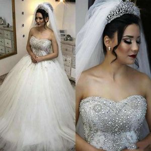 Kleider Kristalle Perlen Schatz Ausschnitt Tüll Sweep Zug maßgeschneiderte Ballkleid Hochzeit Brautkleid Vestido de Novia