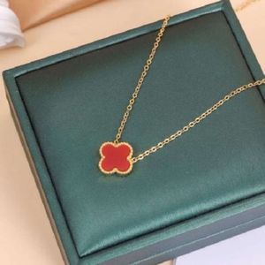 Pendant Necklaces 2024 18K Gold Plated Necklaces Luxury Designer Necklace Flowers Four-leaf Clover Fashional Pendant Necklace Wedding Party Jewelry gifs