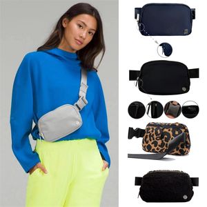 Moda Lu Nylon Designer Bum Bag Bolsa Luxurys Bolsa feminina Tote da cintura Lulu em todos os lugares Belt Belt Belt Lady Clutch Crossbody Bumbag Mens Fanny Pack Sacos de cintura de ombro