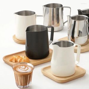 Garrafas de água Espresso de café com leite branco 304 Jarro de leite de aço inoxidável com utensílios de café em casa graduados