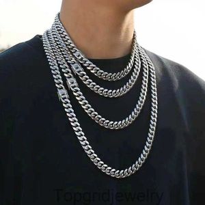 Shopkeepers Recommendation Stainless Steel Necklace Colorless Miami Cuban Buckle Necklace Mens Denim Buckle Hip Hop Titanium Steel Matching