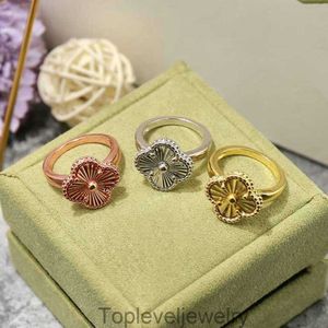 Mode vier Blattklee Ring Natural Shell Edelstein Gold plattiert Frauen Designer T0p Höhere Theke der Counterqualität klassisches Schönes Geschenk für Freundin