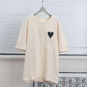 Amis Mens T-Shirts Sommer 100% Baumwoll Korea Modesspiel T-Shirt Paris des Badge Garcons Männer/Frau Kausaler T-Shirt männlich 1646
