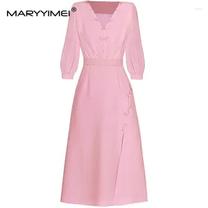 Casual Dresses MARYYIMEI Fashion Runway Dress Spring Summer Woman's V-Neck Three Quarter Sleeve Pearl Beading Slim Elegant Split