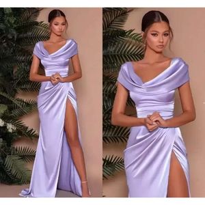 ASO EBI African Lalic/Lavender Bridesmaid Dresses Cap ärmar Sexig delad sida Långa ärmar Elegant Maid of Honor Prom Gowns Dress BC12338