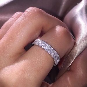 Clusterringe Fashion Ladies Pave Zirkon täglich vielseitige Accessoires Braut Hochzeitstemperament Handschmuck Großhandel Großhandel