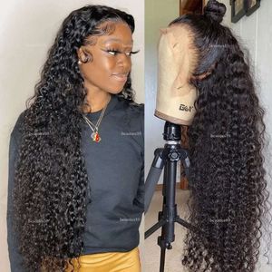 Długie głębokie peruki czołowe dla czarnych kobiet Brazylijskie ludzkie włosy kręcone 13x4 syntetyczne mokre i faliste fala wodna koronkowa przednia peruka